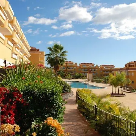 Puerto Santiago *
